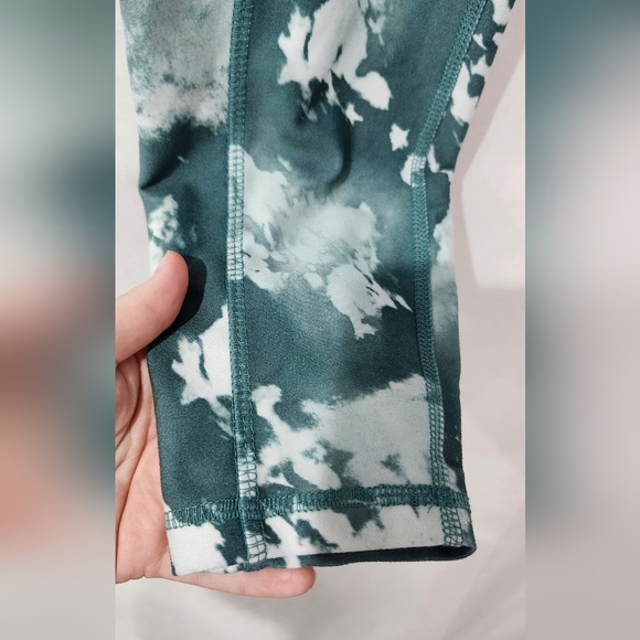 Balance Collection Womens Leggings Size L Green Tie-Dye Activewear Athleisure - Picture 5 of 9